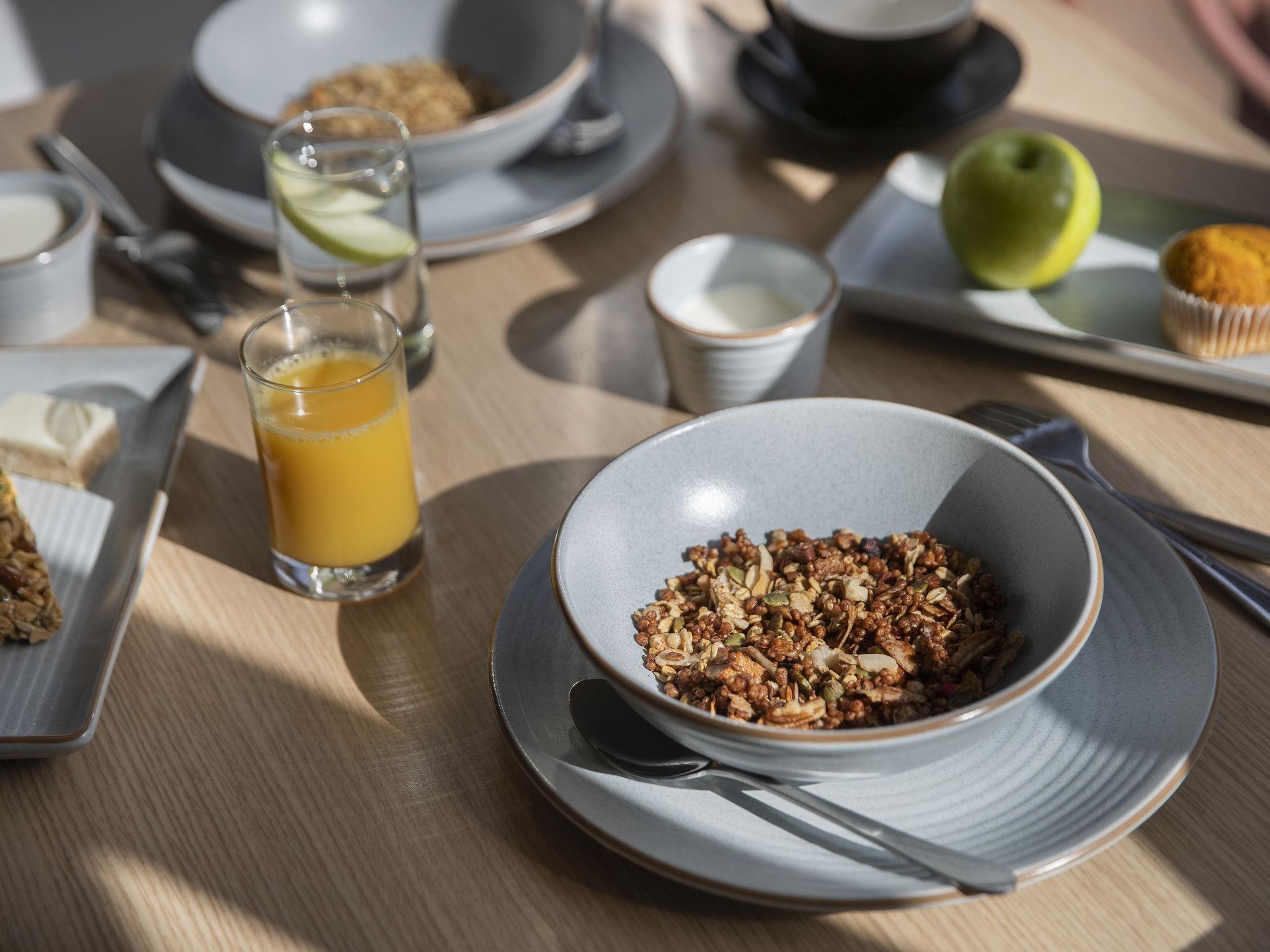Mercure Sydney Bankstown Bagian luar foto