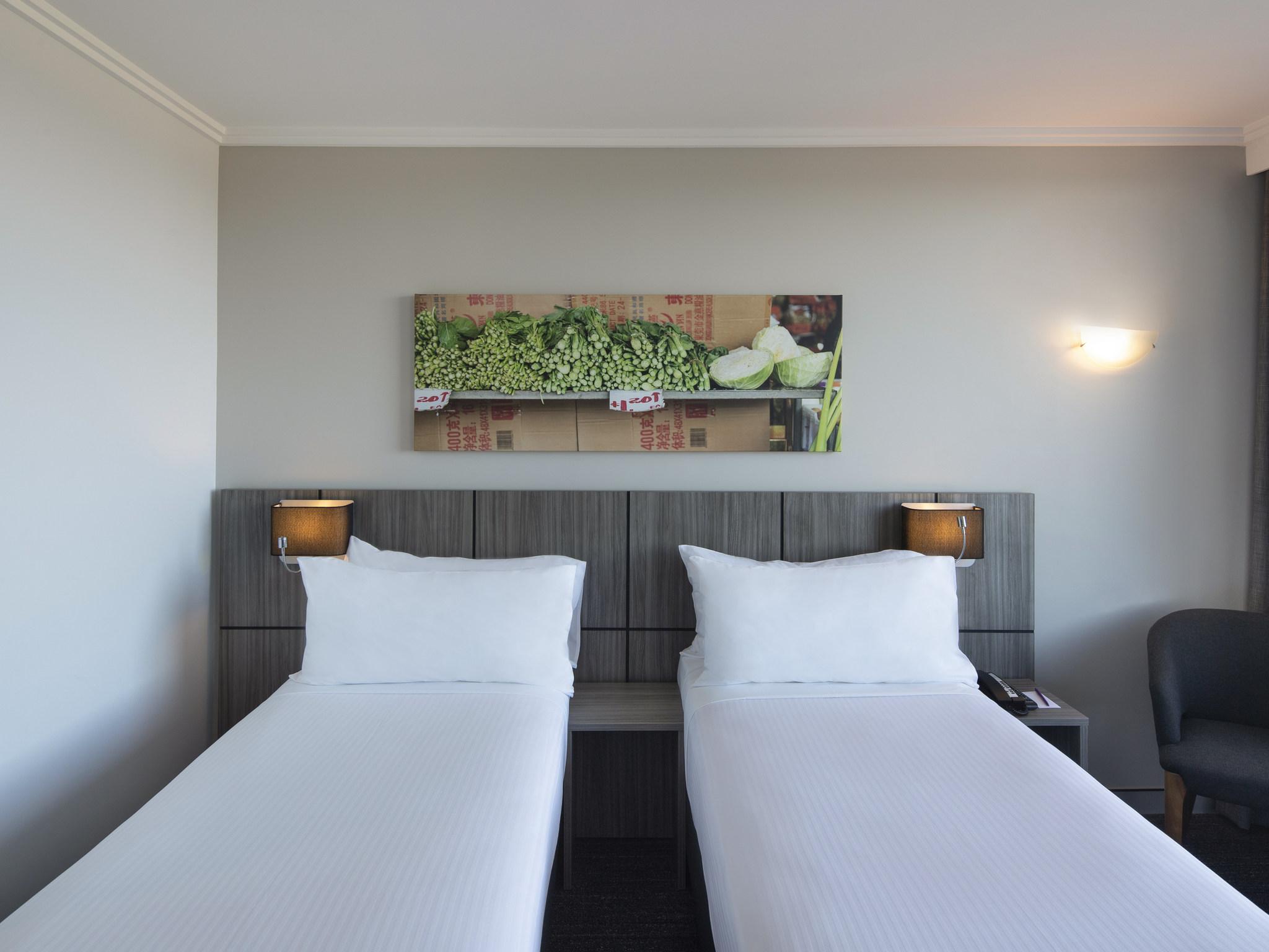 Mercure Sydney Bankstown Bagian luar foto