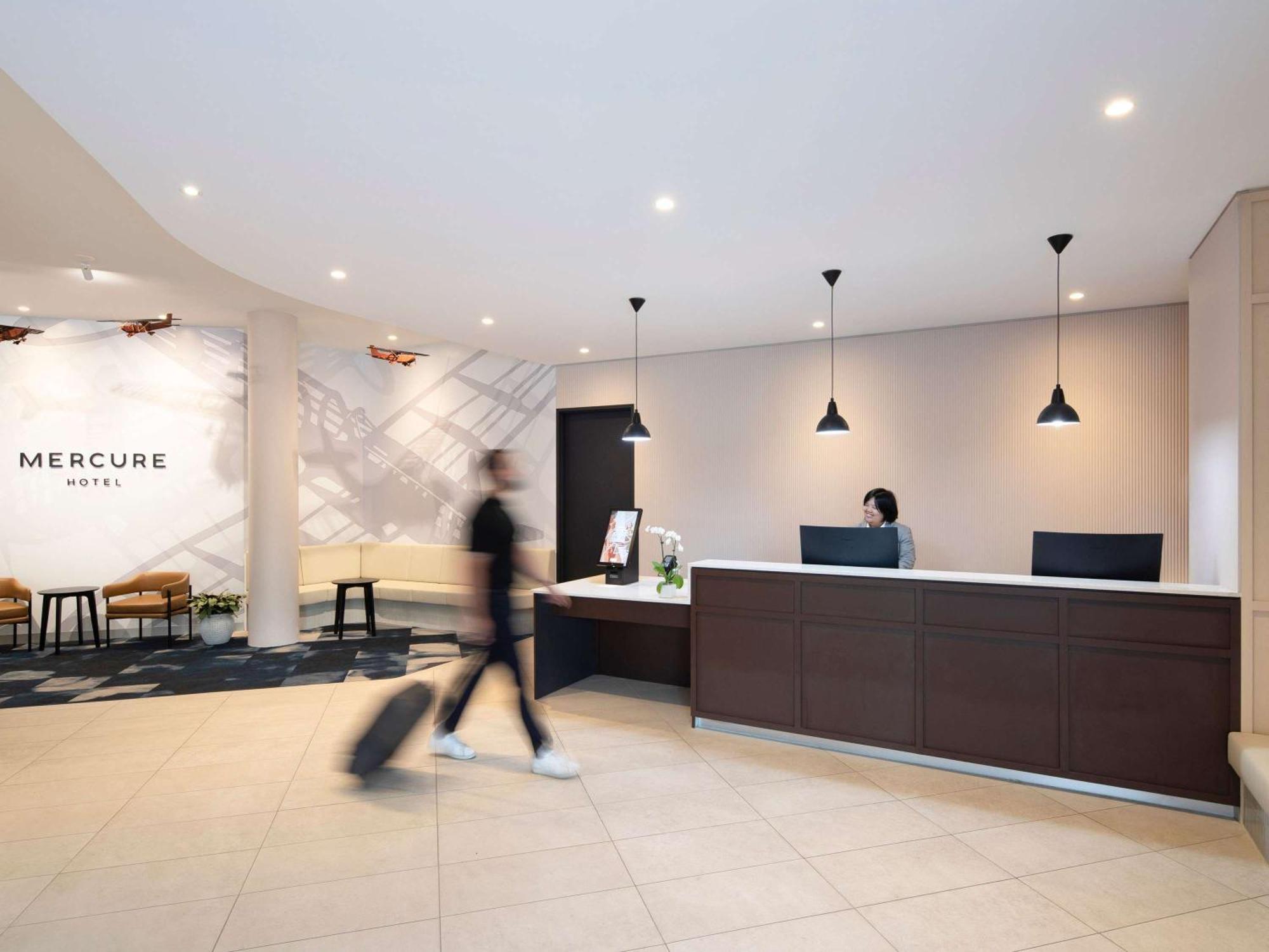 Mercure Sydney Bankstown Bagian luar foto
