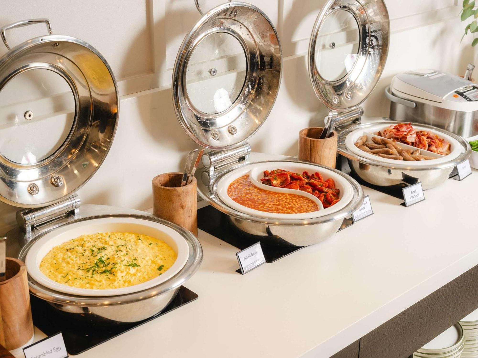 Mercure Sydney Bankstown Bagian luar foto